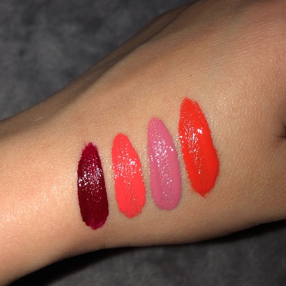 9 lipsticks/ NYX Liquid Suede cream/ Sephora Plump Lip Gloss/ L’Oréal, Clarins - Picture 5 of 14
